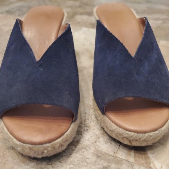 Navy Blue Size 6.5 Suede Open Toe Wedge Slide/Mule Sandals - Picture 3 of 6